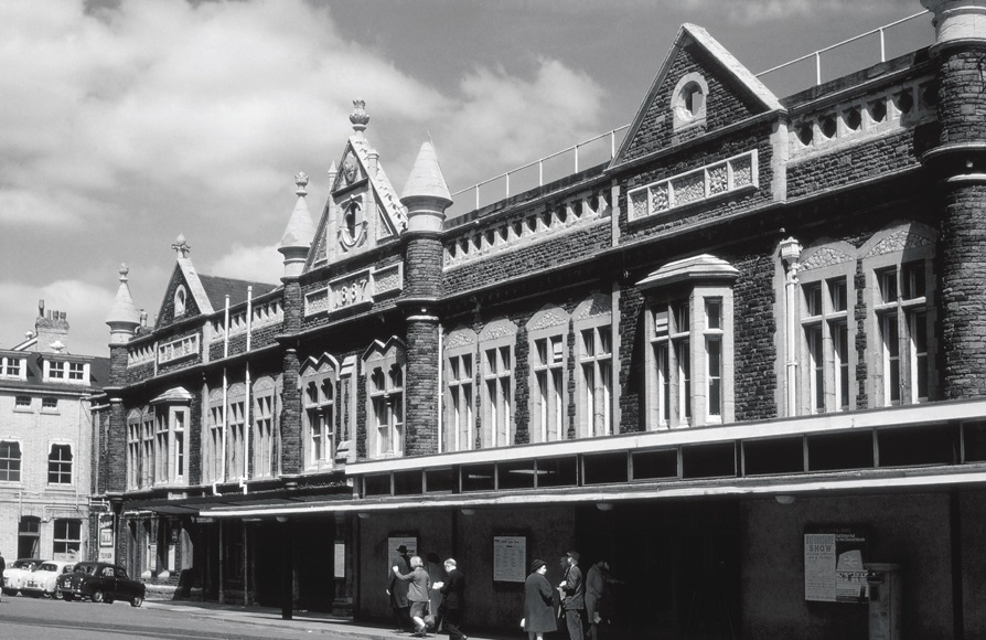 Taff Vale Station - Copy.jpg